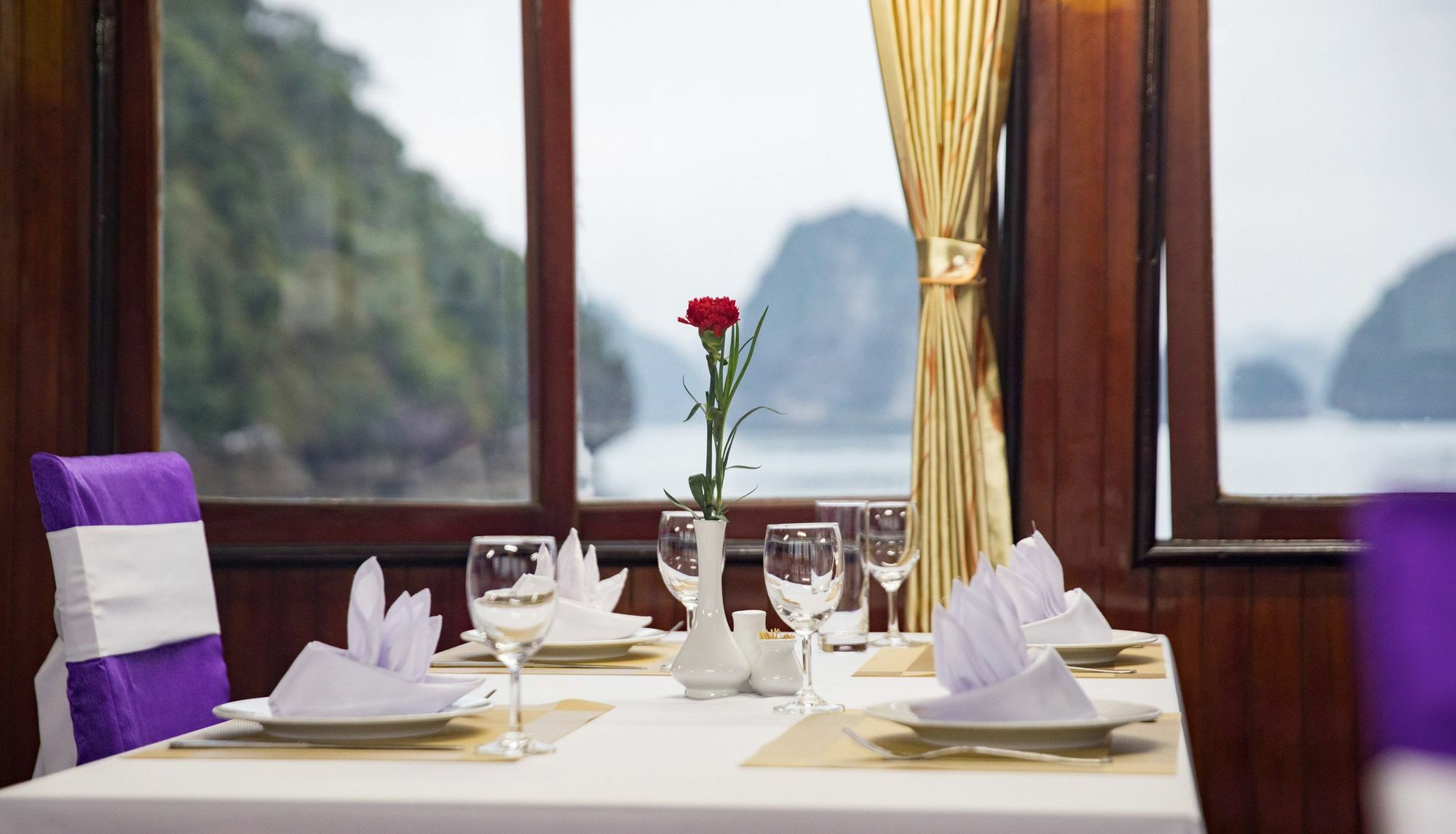 Halong Lavender Cruises Otel Ha Long Dış mekan fotoğraf